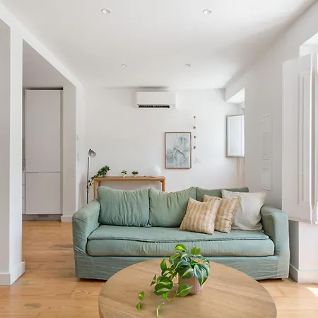 Joivy Cosy Near Tagus River Апартаменты