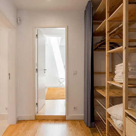 Joivy Cosy Near Tagus River Apartment