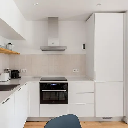 Guestready - Modern Nook Near Tagus River Apartment *