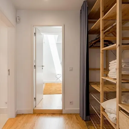 Apartment Guestready - Modern Nook Near Tagus River