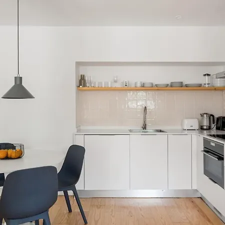Guestready - Modern Nook Near Tagus River * Lisbon